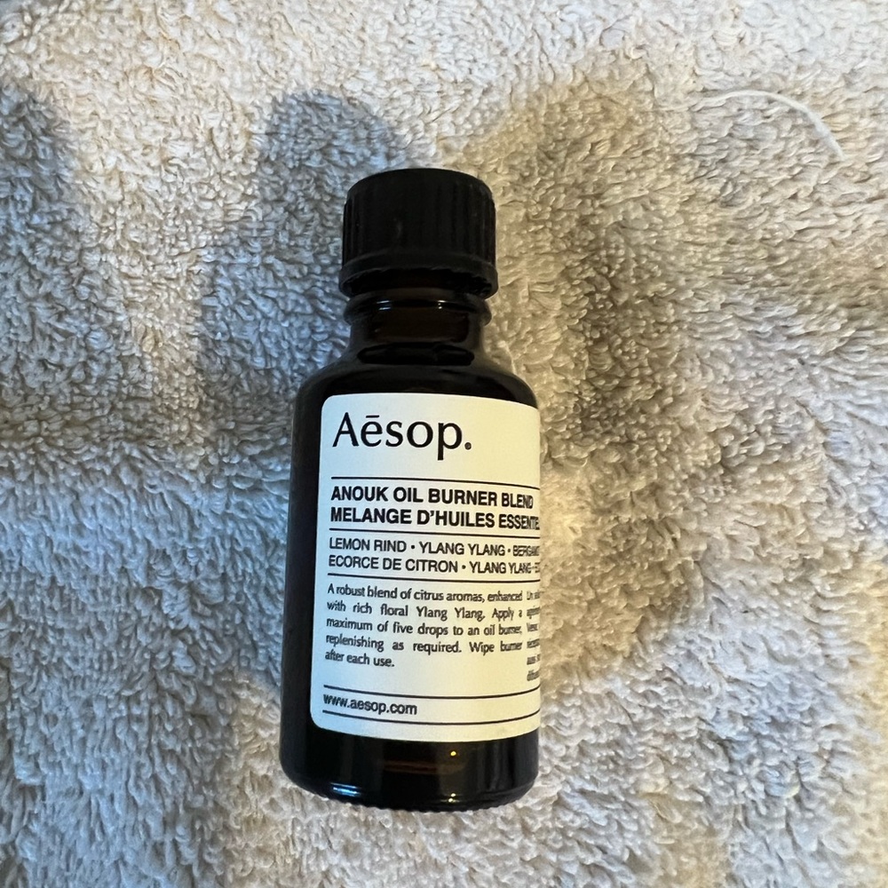Anouk oil blend for diffuser